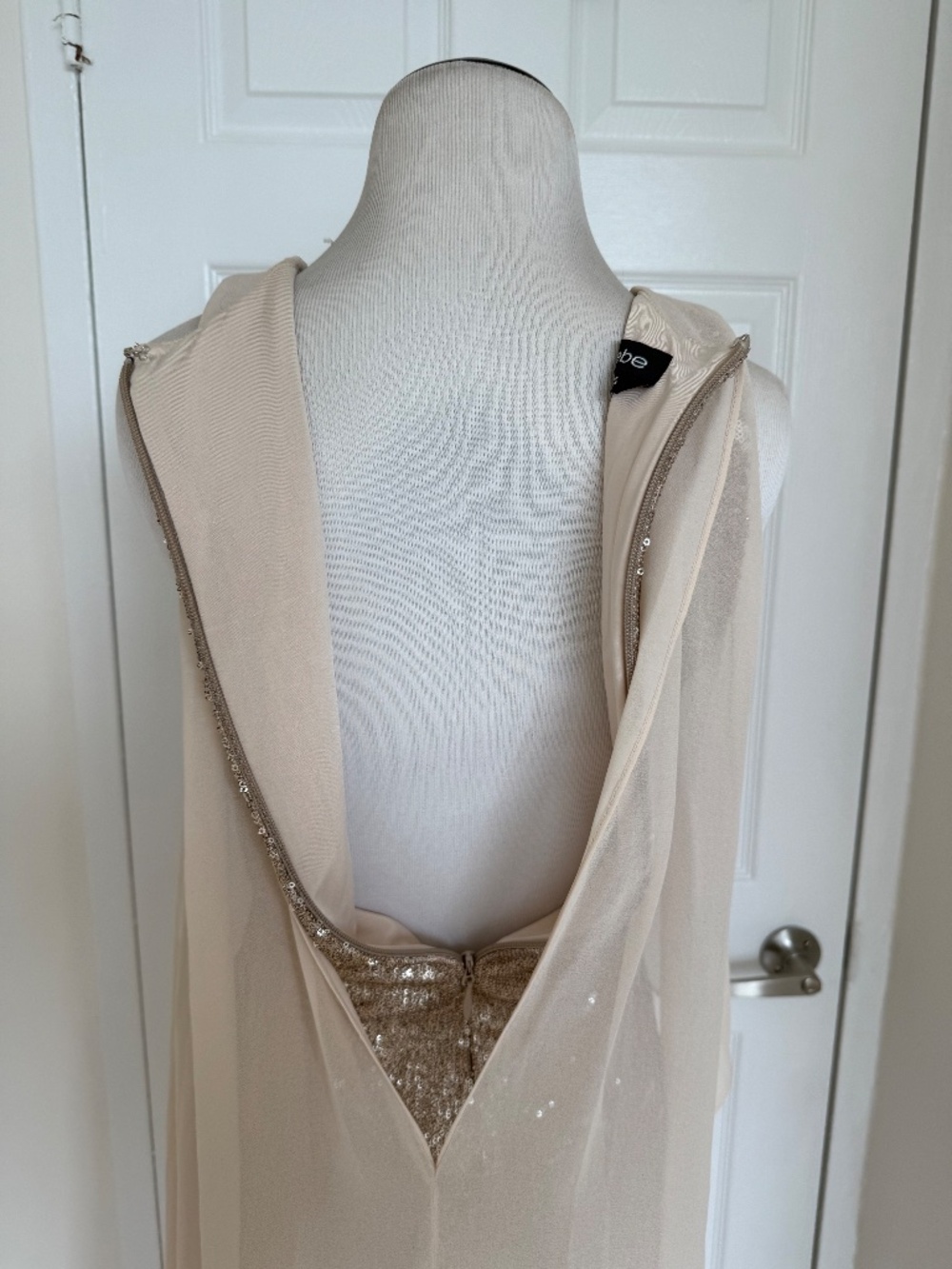 BEBE Champagne Sequin Chiffon Overlay Dress Size Small Wedding Guest Cocktail Fo - Picture 7 of 9